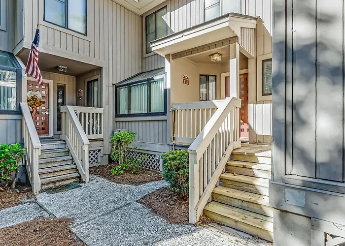 Cabin: Beachwalk